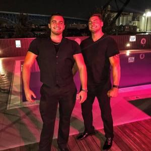 Meet your Posher, Karl